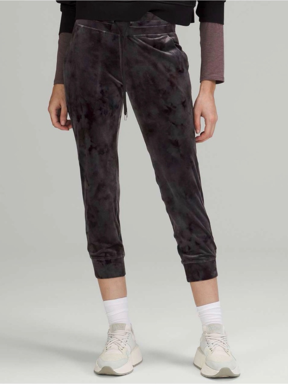 Lululemon joggers
